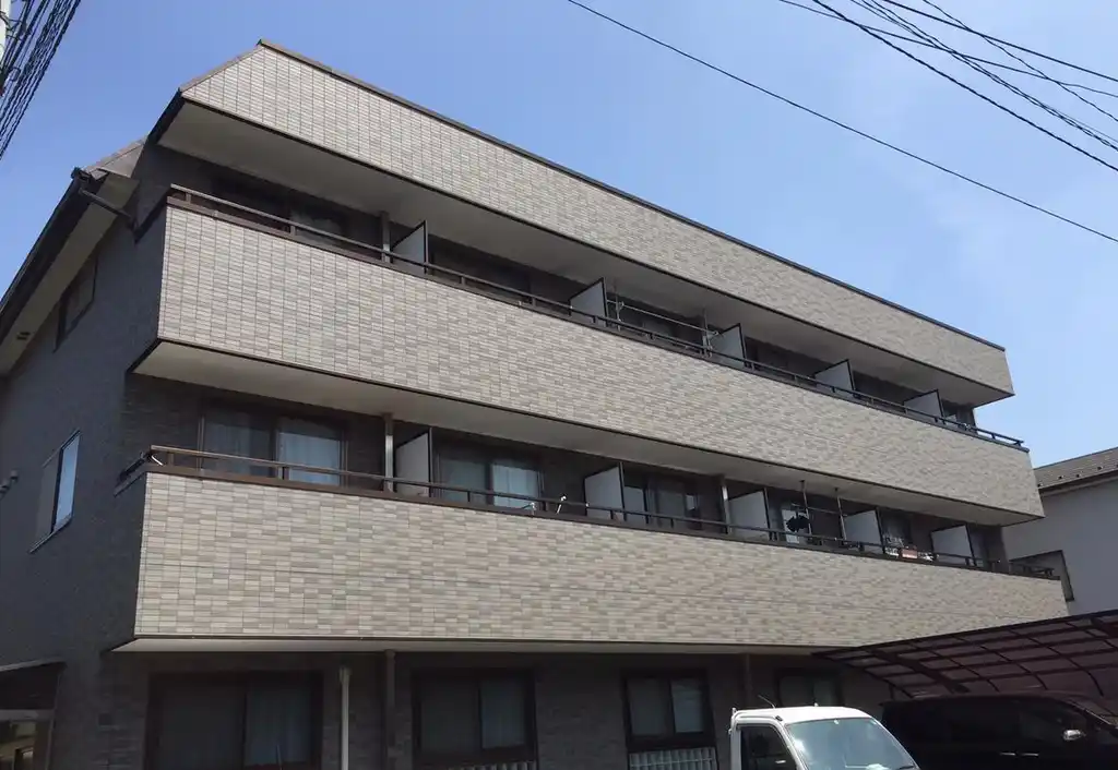 クレアトール 外観
